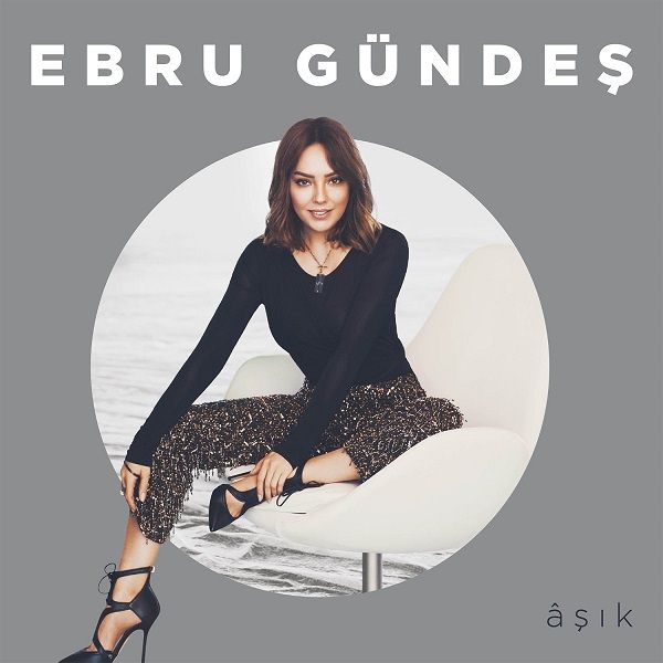 Ebru Gündeş Bu ‘Aşık’la Ödülleri Toplar!