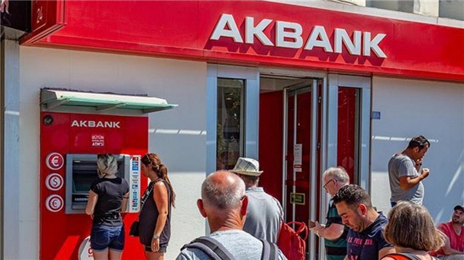 Akbank kredi kartı alacaklar dikkat! 2500 TL bedava para yatacak!