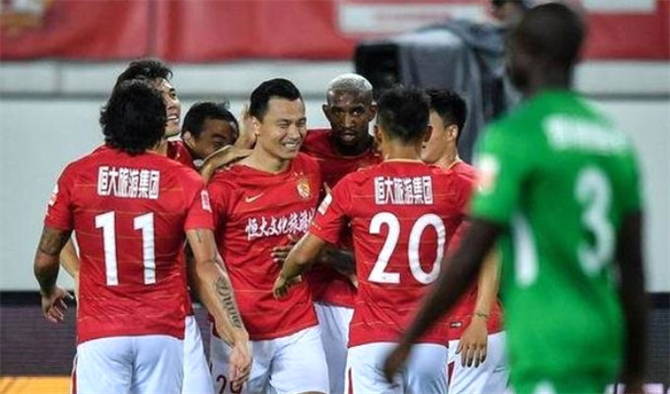 Anderson Talisca'nın Çin Liginde Çıktığı İlk Maçta Attığı 3 Golü İzle