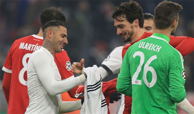 Bayern Münih'li Mats Hummels'ten Quaresma'ya Övgü