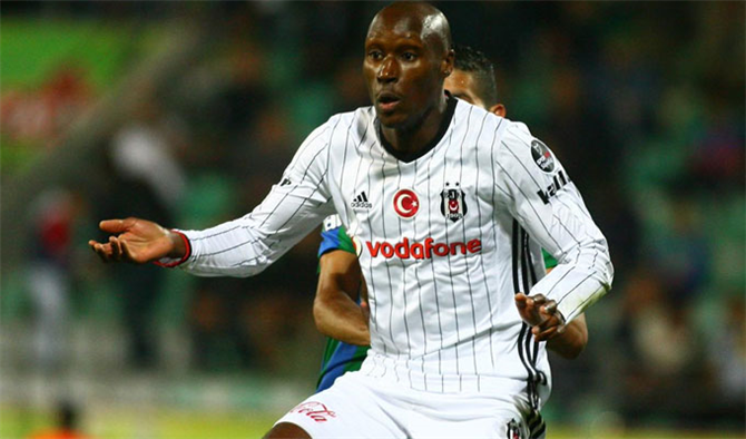 Beşiktaş'ın Yıldız Oyuncusu Atiba Takımdan Ayrılıyor. İşte Atiba'nın Yeni Takımı