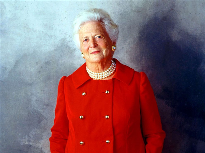 Eski First Lady Barbara Bush Hayatını Kaybetti