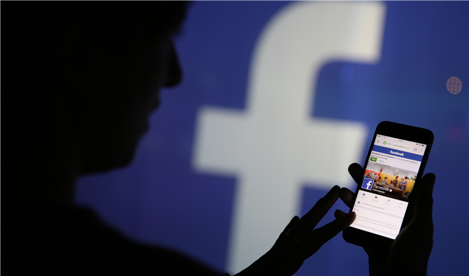 Facebook'tan İntihar Vakalarına Engel Olacak Yazılım