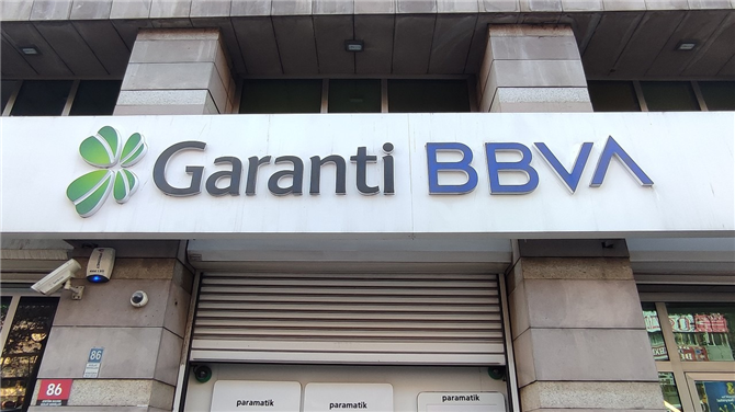 Garanti Bankası Emeklilere Özel Düşük Faizli Kredi Fırsatını Açıkladı: Hemen Başvur, Anında Sonuç Al!