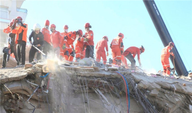 İzmir Depreminde Görev Alan 25 kişilik AFAD Ekibi Karantina Altında