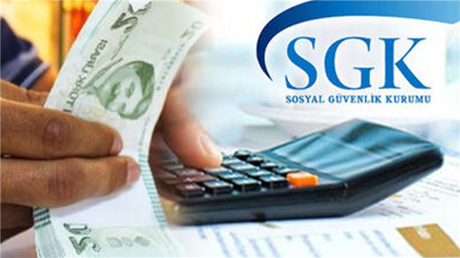 SGK Açıkladı, O Bankadan Emekli Maaşlarını Alanlara 10.000 TL Ödeme Yatacak!