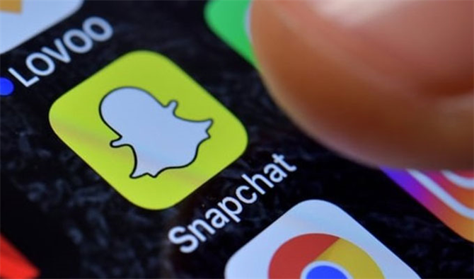 Snapchat'in Güncellemeyle Gelen Yenilenmiş Tasarımına Tepkiler Çığ Gibi Büyüyor