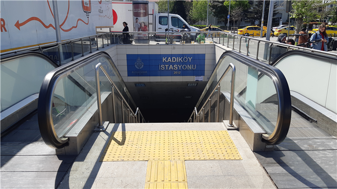 Son dakika! İstanbul'da Metro seferleri durdu!