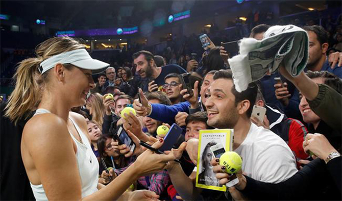 TEB Tennis Stars Organizasyon'unda Maria Sharapova'ya Evlenme Teklifi!