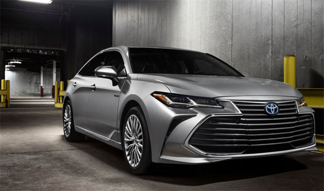 Toyota Avalon 2019