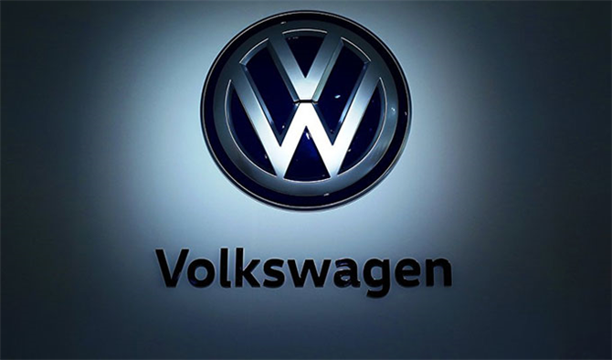 Volkswagen'den Kendi Kendine Park Edebilen Otomobil