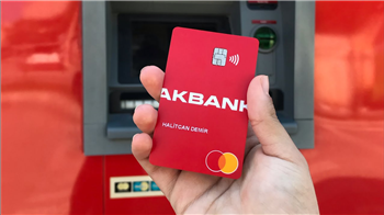 Akbank banka kartı olan dikkat: 20-25 Ekim arası işlem yapmanız isteniyor!