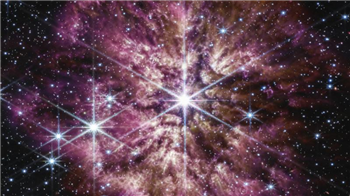 Astronomlar, Parlaklığı 3 Yıldır Devam Eden Olağanüstü Patlamanın 8 Milyar Işık Yılı Uzaklıkta Olduğunu Belirtiyor