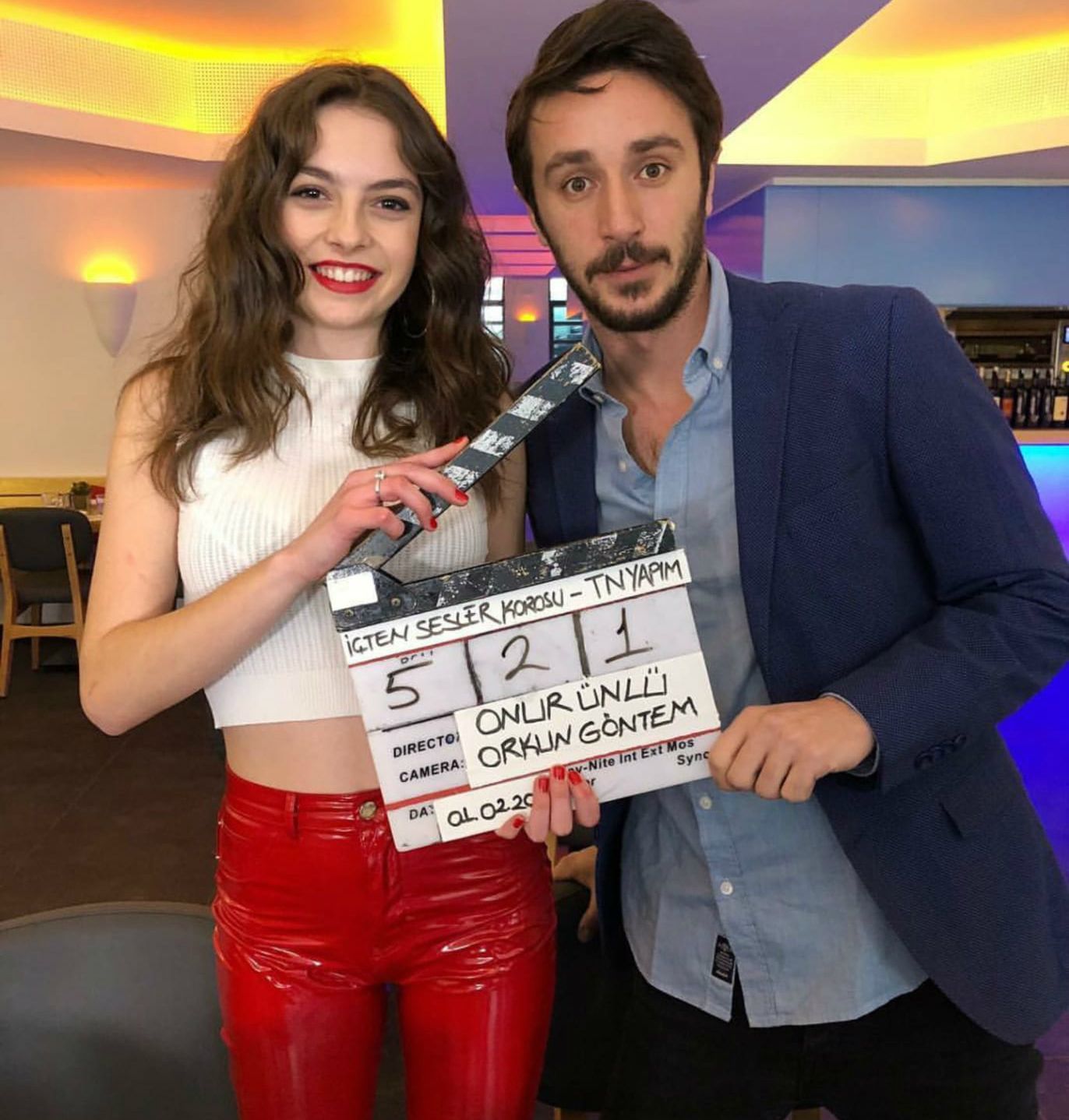 Onur Ünlü'den yepyeni bir internet dizisi geliyor! İçten Sesler Korosu