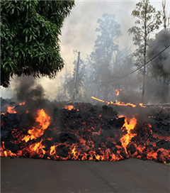 Hawaii'deki Yanardağ Faciası Sonrasında Adadaki Binlerce Kişi Tahliye Ediliyor