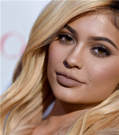 Kylie Jenner Tweet Attı Snapchat’in Hisseleri Battı